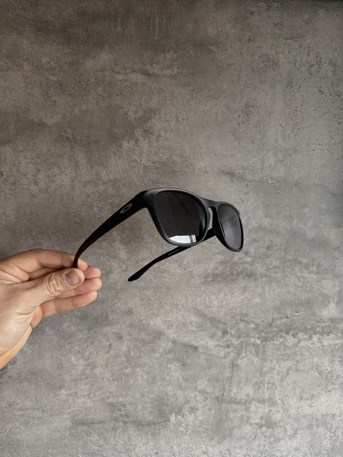 Oakley Sphaera Slash OO9499 Negro Mate